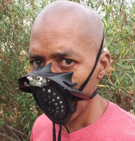 LightOnMask - For the Shop, Cycling and Breathing Fresh Air