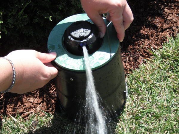 VariThrow Intelligent Sprinkler - Waters the Exact Shape of Your Lawn