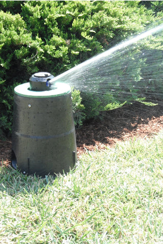 VariThrow Intelligent Sprinkler - Waters the Exact Shape of Your Lawn
